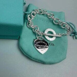 Tiffany & Co. 925 silver heart bracelet